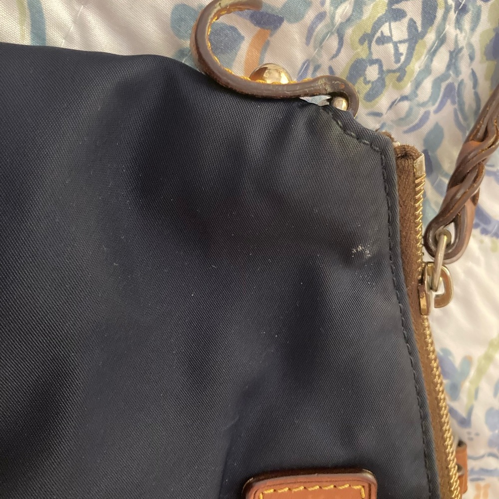 Dooney and Bourke handbag - Picture 14 of 16